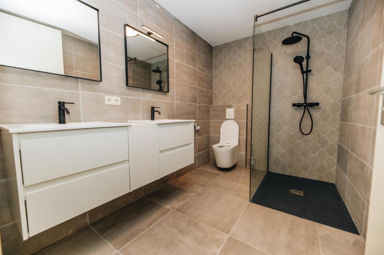 Duikresort Sub Ocean Hotel Oud-Vossemeer Екстериор снимка